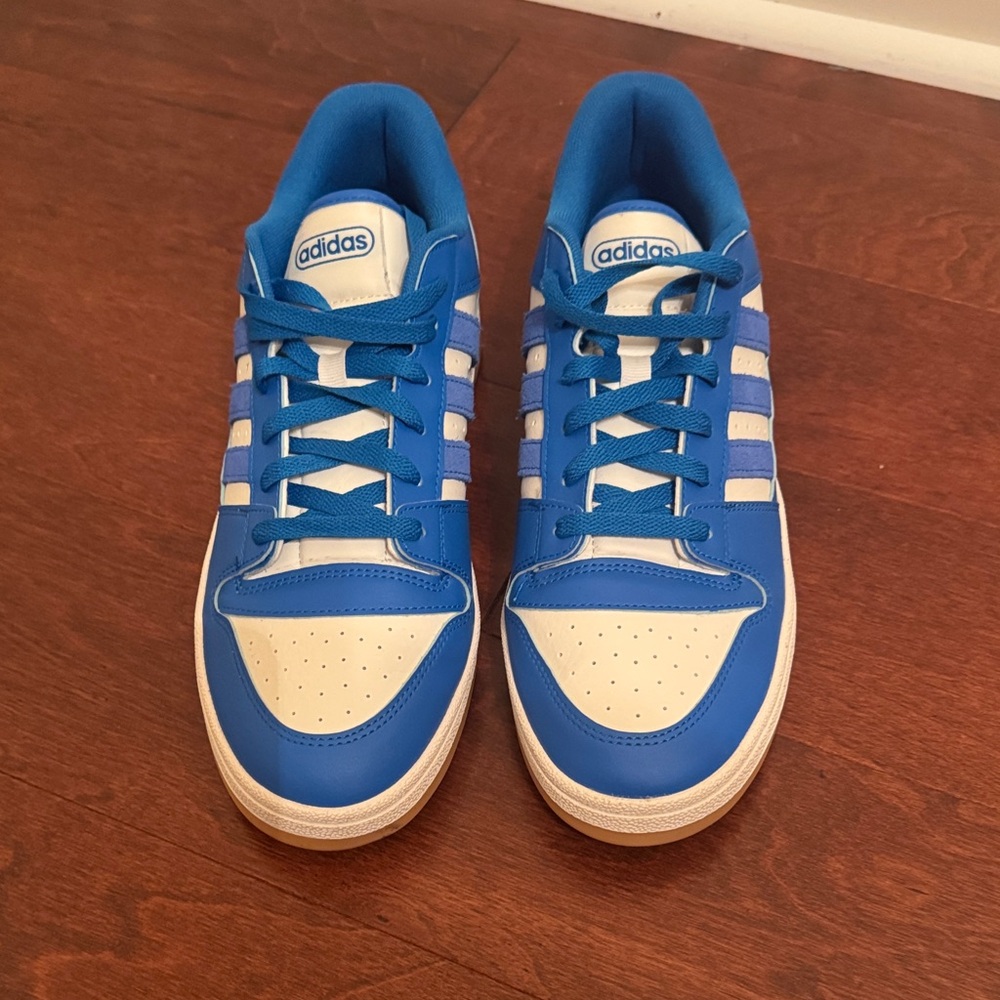 Adidas Men's Blue and White Sneakers